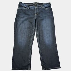Silver Jeans Mid-Rise Suki Super Stretch Dark Wash Capri Size 16